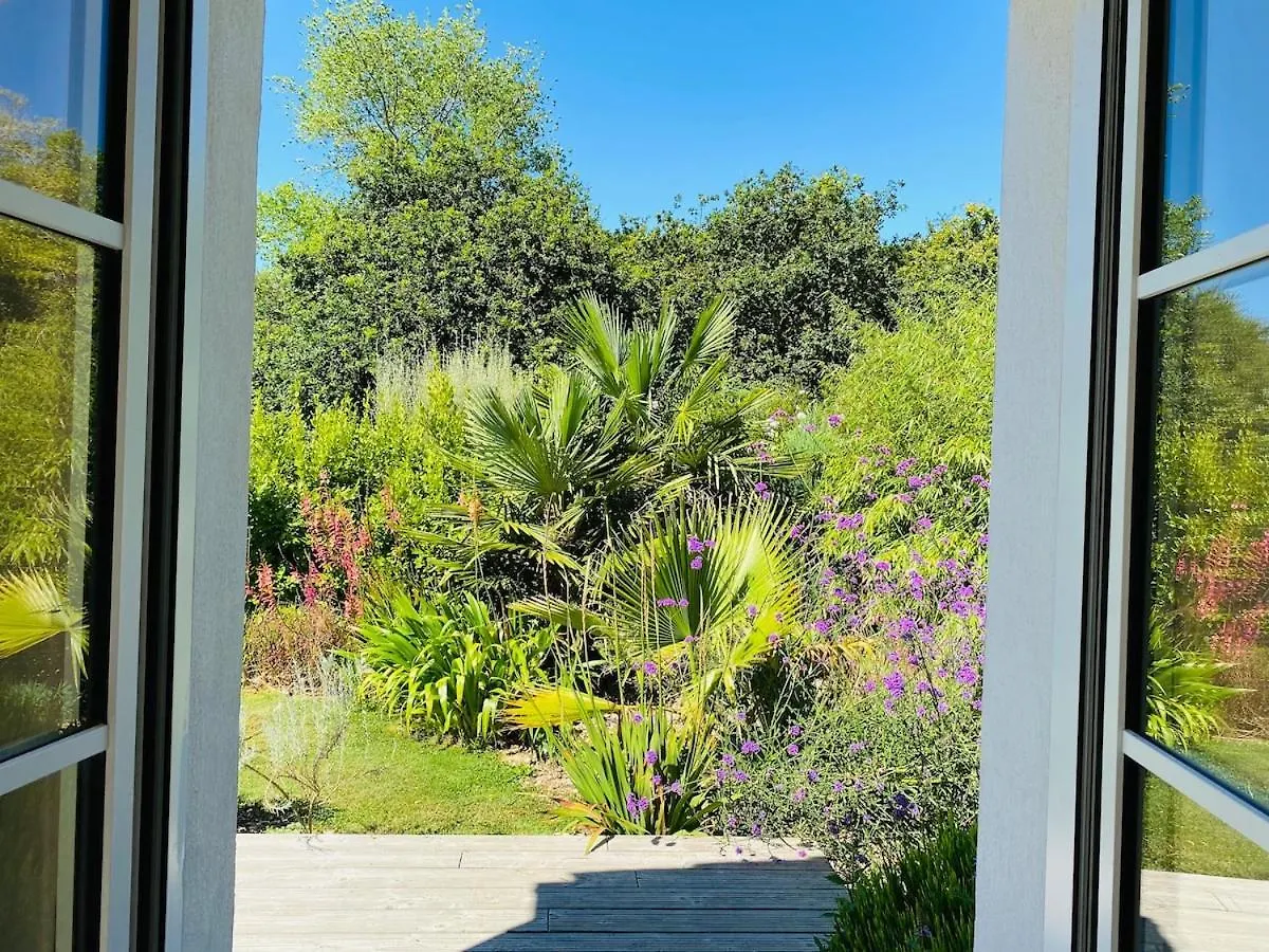 Au Coeur De Tregastel, Noyee Dans La Vegetation Villa