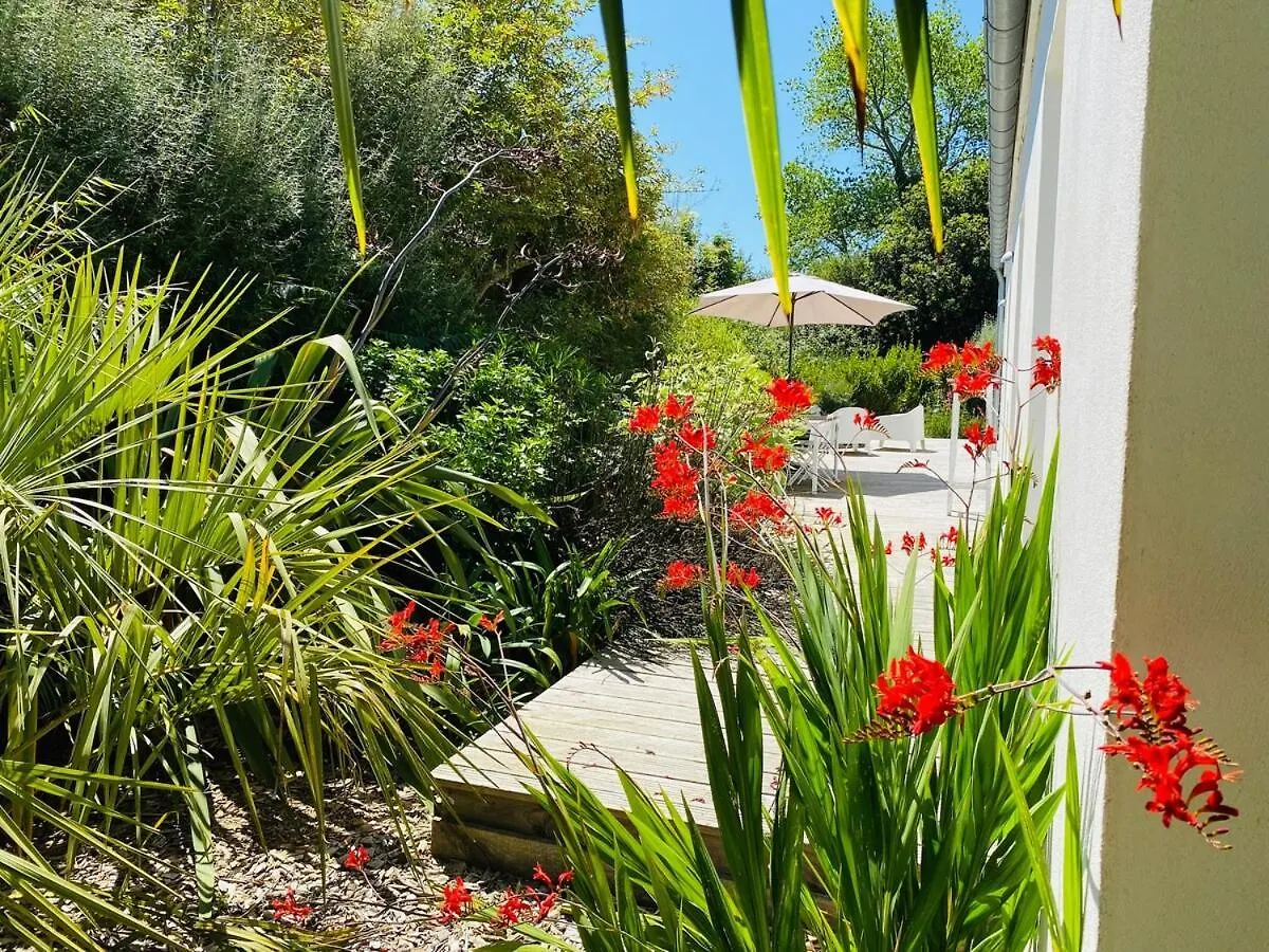 Au Coeur De Tregastel, Noyee Dans La Vegetation Villa Semesterbostad